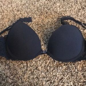 New Without Tags Gilly Hicks Push ’Em Up Bra